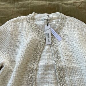 Alice and Olivia Soft White Cardigan Size Medium